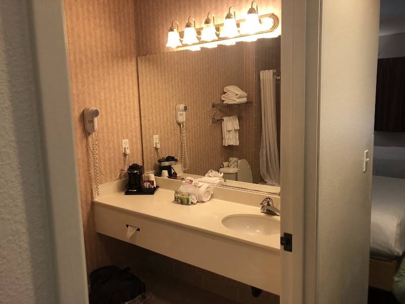 Landmark Inn Fort Irwin